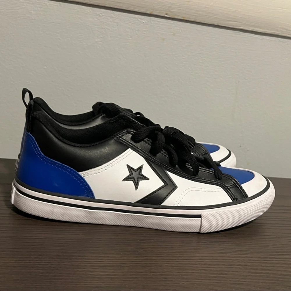 Converse kids Pro Blaze Multicolor Leather Low-Top Sneakers NWOT